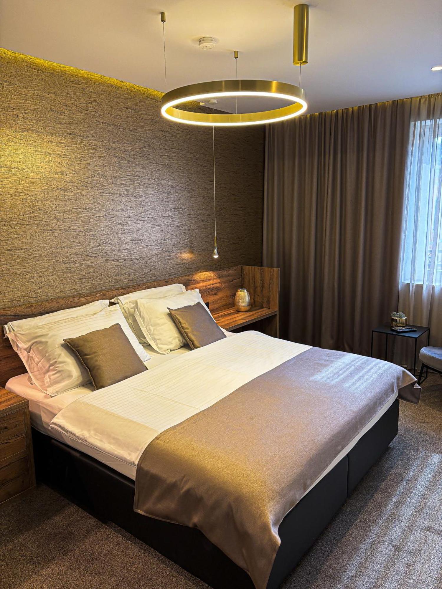 Calma Luxury Rooms Σπλιτ Εξωτερικό φωτογραφία